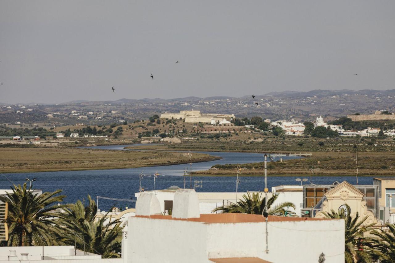 Vinos & Vinilos By H Ayamonte Exterior photo