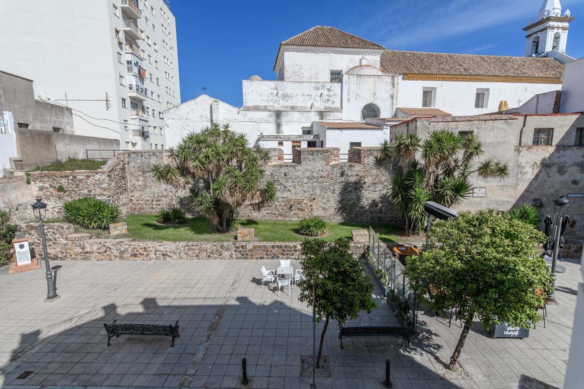 Vinos & Vinilos By H Ayamonte Exterior photo